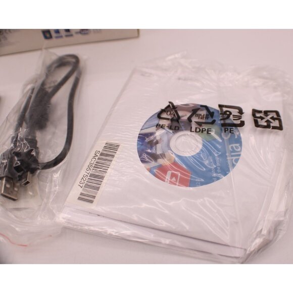 Dell Slim DVD +/- RW Drive Compact USB DW316 Setup CD Manual Cords New Open Box - Picture 6 of 10